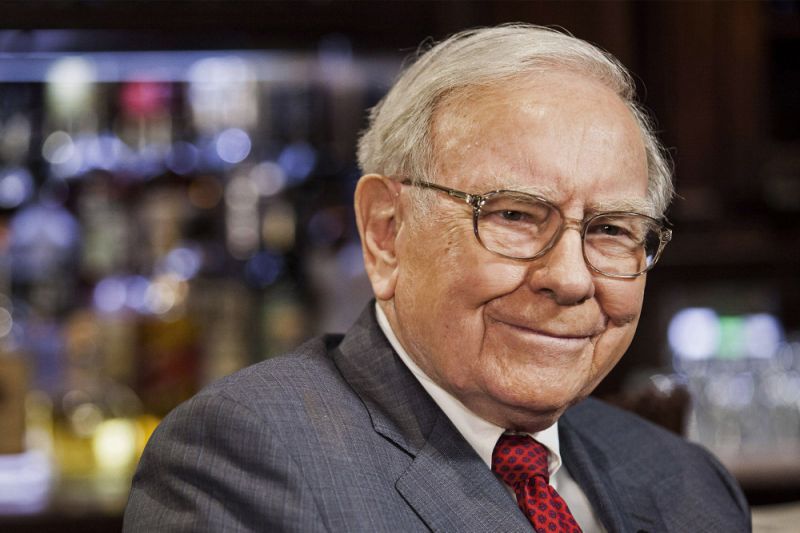 Buffett Bought Back His Own Stock While Selling Others